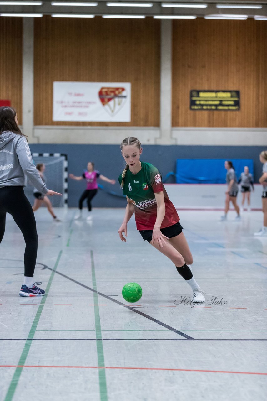 Bild 4 - wCJ HSG Kremperheide/Muensterdorf - HSG Marne/Brunsbuettel : Ergebnis: 22:10